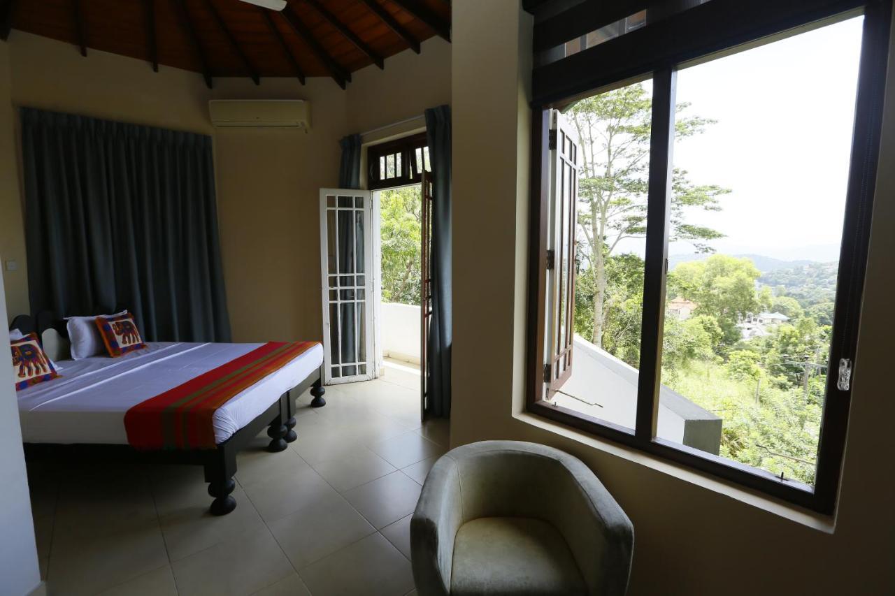 Crown Hills Kandy Inn Exterior foto