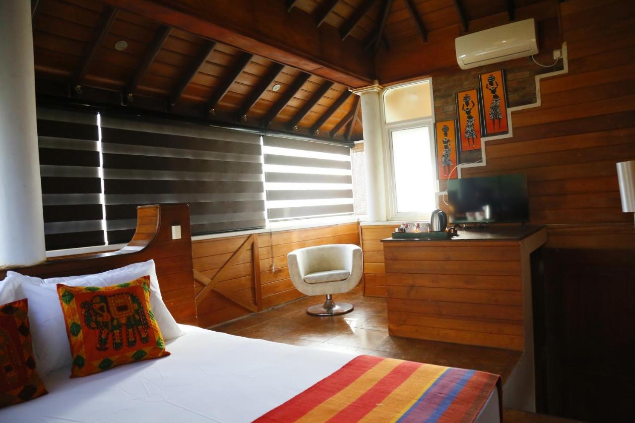 Crown Hills Kandy Inn Exterior foto